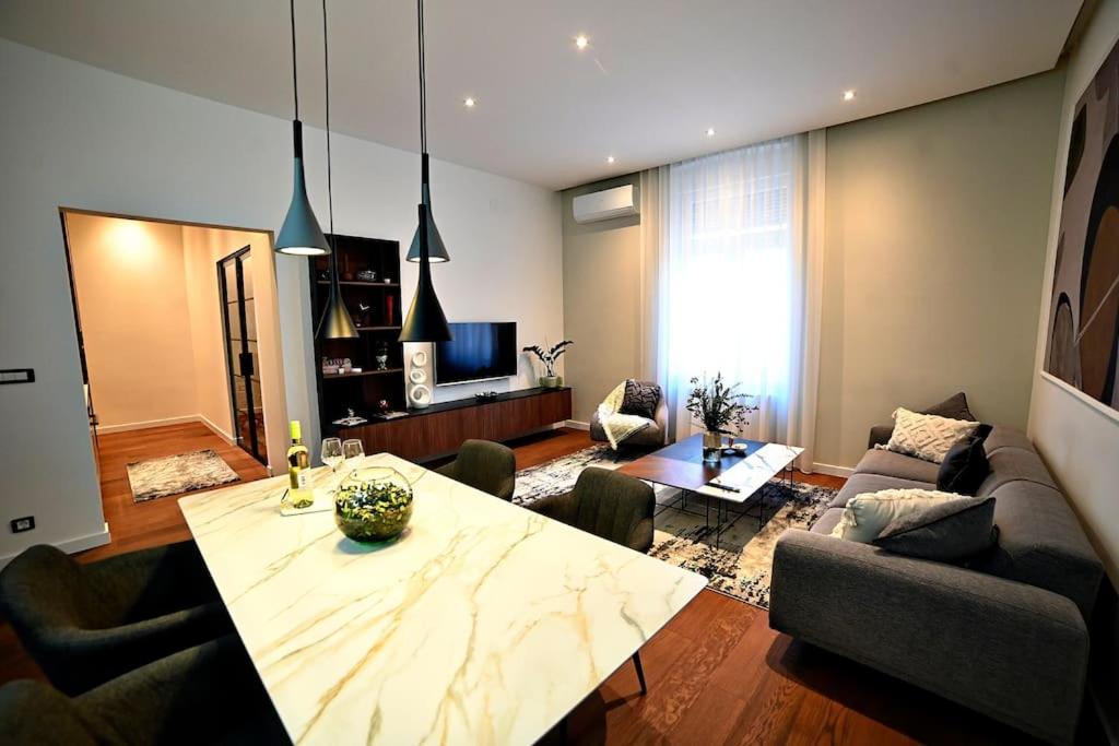 Nino Luxury Apartment Zagreb Bagian luar foto